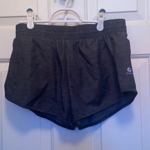 EUC Oiselle shorts